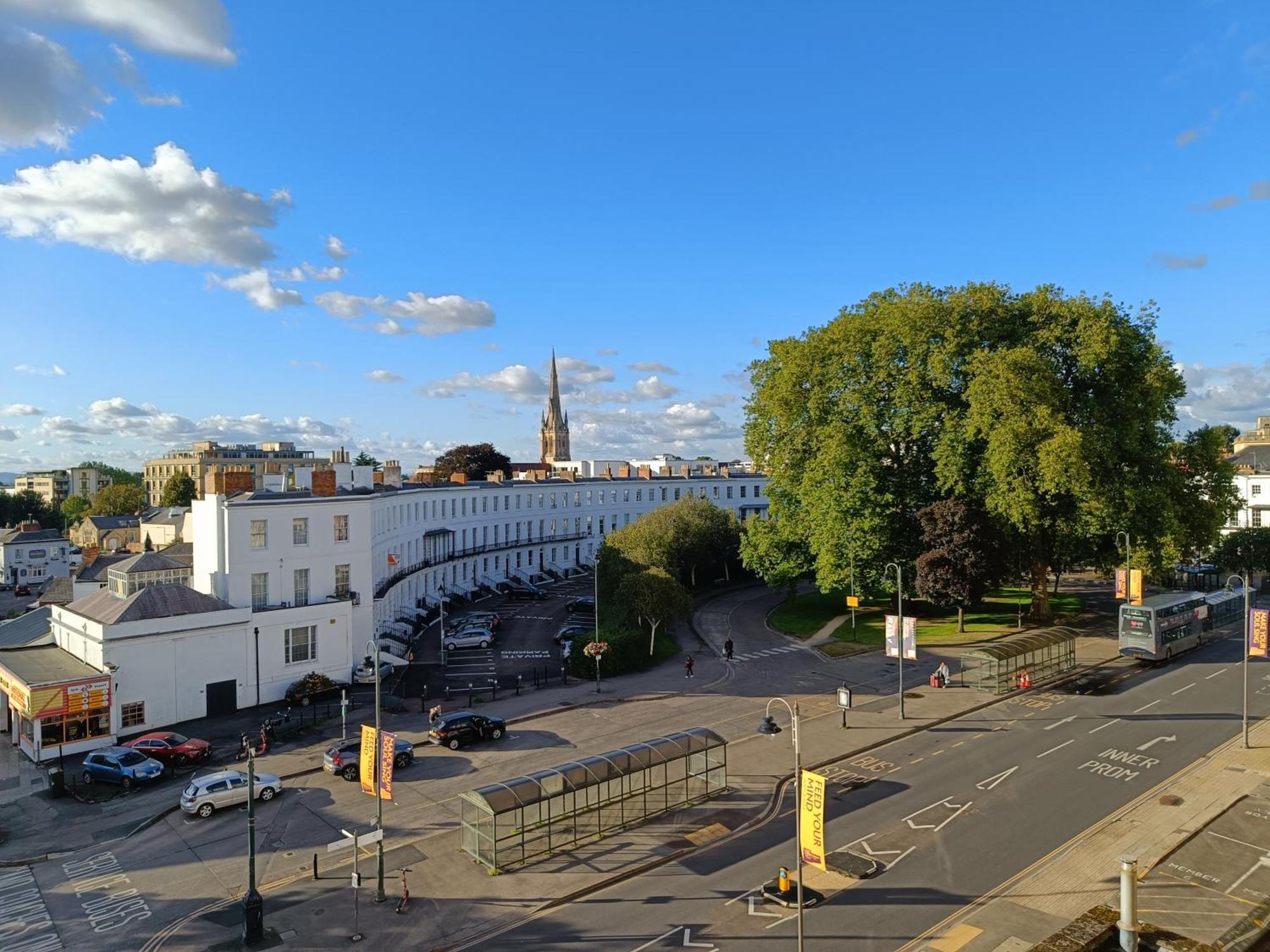 Rooms On The Prom Cheltenham Quarto foto